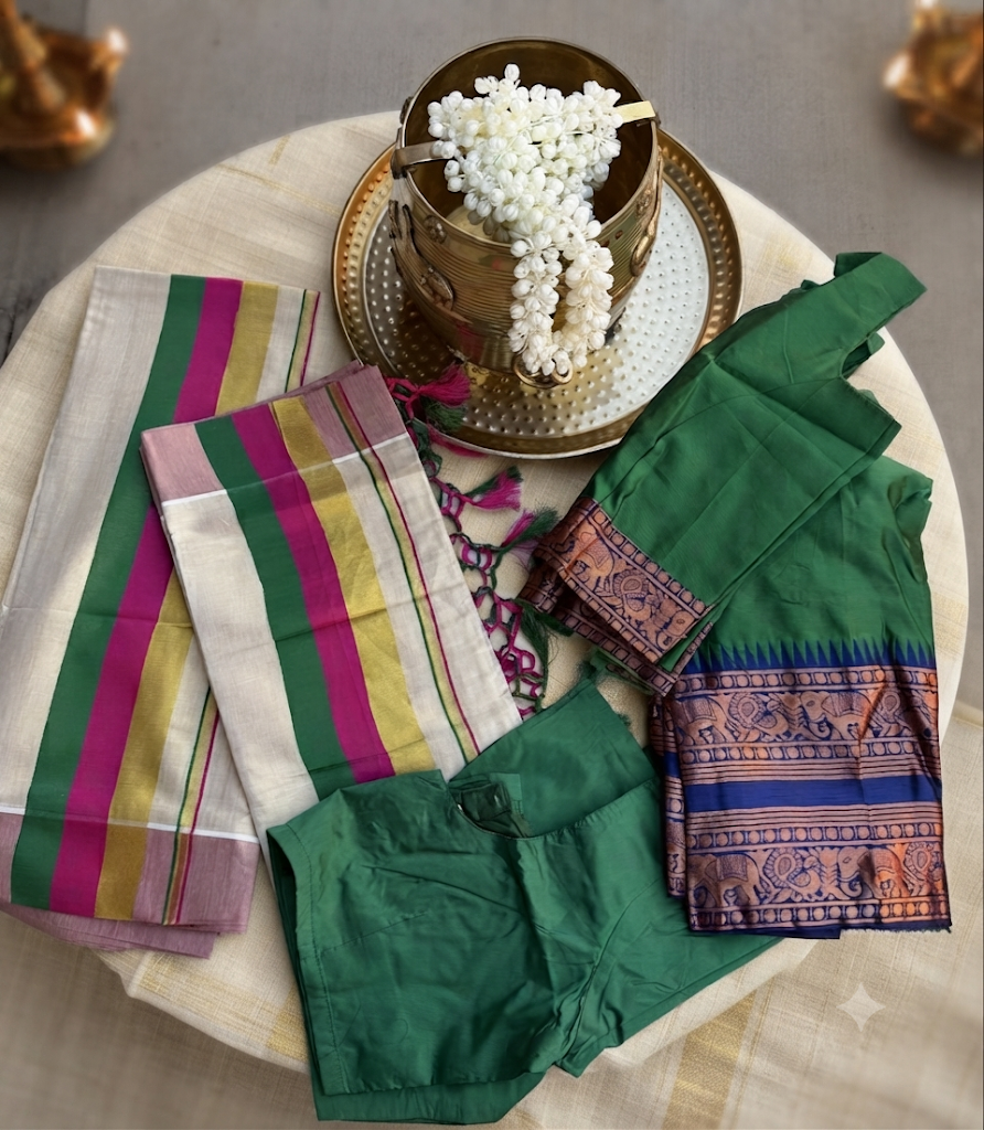 Set Mundu collections